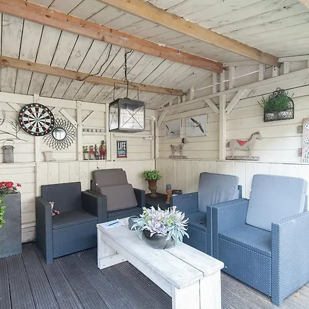Holiday home Holiday Vlindertuin *